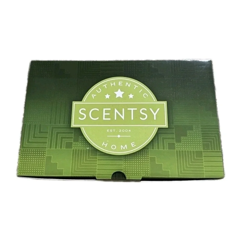 Scentsy Wicked Warmer Emerald City Crystal Ball Wax Melter New in Box Broadway